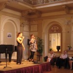 Das Eos Duett kreiert Musik unter dem Motto: vocal-joy - kompomiert und improvisiert.