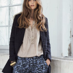 Februar - Outfit 9 - Jacket, Top, Hose, Armband (Quelle: noanoa.com)